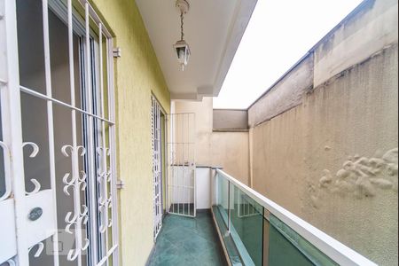 Apartamento à venda com 90m², 3 quartos e 3 vagas Apartamento à venda com 90m², 3 quartos e 3 vagasVaranda dos Quartos 2e3