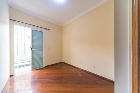Apartamento à venda com 90m², 3 quartos e 3 vagas Apartamento à venda com 90m², 3 quartos e 3 vagasQuarto 2
