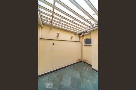 Apartamento à venda com 90m², 3 quartos e 3 vagas Apartamento à venda com 90m², 3 quartos e 3 vagasQuintal Interno