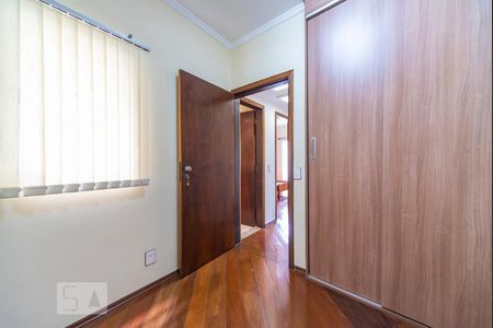 Apartamento à venda com 90m², 3 quartos e 3 vagas Apartamento à venda com 90m², 3 quartos e 3 vagasQuarto 1