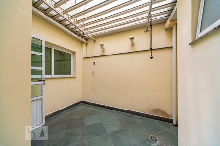 Apartamento à venda com 90m², 3 quartos e 3 vagas Apartamento à venda com 90m², 3 quartos e 3 vagasQuintal Interno