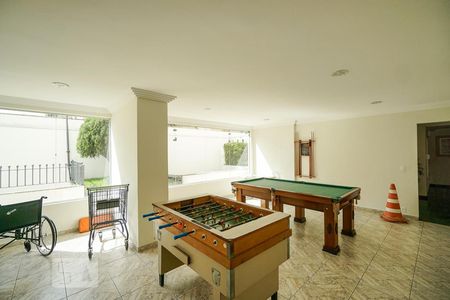 Apartamento à venda com 68m², 2 quartos e 1 vaga Apartamento à venda com 68m², 2 quartos e 1 vagaSalão de jogos
