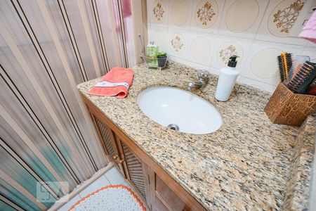 Apartamento à venda com 68m², 2 quartos e 1 vaga Apartamento à venda com 68m², 2 quartos e 1 vagaPia