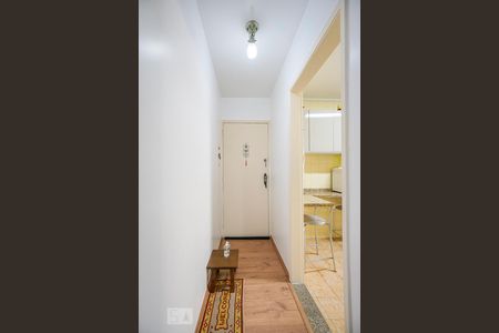 Apartamento à venda com 68m², 2 quartos e 1 vaga Apartamento à venda com 68m², 2 quartos e 1 vagaEntrada sala