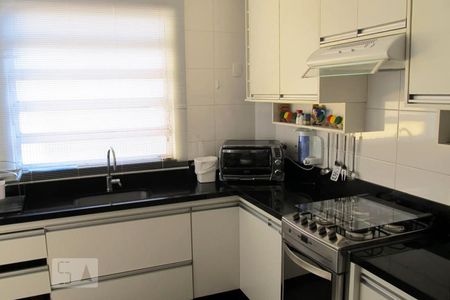 Apartamento à venda com 91m², 3 quartos e sem vaga Apartamento à venda com 91m², 3 quartos e sem vagaCozinha