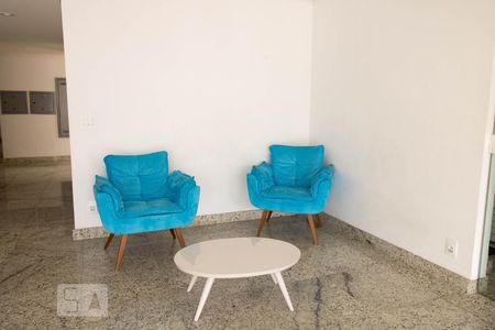 Apartamento à venda com 96m², 2 quartos e 3 vagas Apartamento à venda com 96m², 2 quartos e 3 vagasHall de Entrada