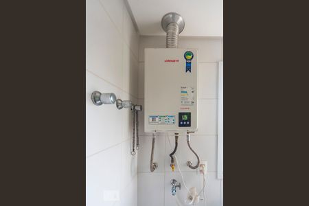 Apartamento à venda com 96m², 2 quartos e 3 vagas Apartamento à venda com 96m², 2 quartos e 3 vagasAquecedor