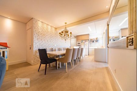 Apartamento à venda com 96m², 2 quartos e 3 vagas Apartamento à venda com 96m², 2 quartos e 3 vagasSala de Jantar