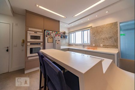 Apartamento à venda com 96m², 2 quartos e 3 vagas Apartamento à venda com 96m², 2 quartos e 3 vagasCozinha