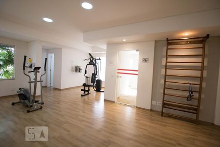 Apartamento à venda com 96m², 2 quartos e 3 vagas Apartamento à venda com 96m², 2 quartos e 3 vagasAcademia