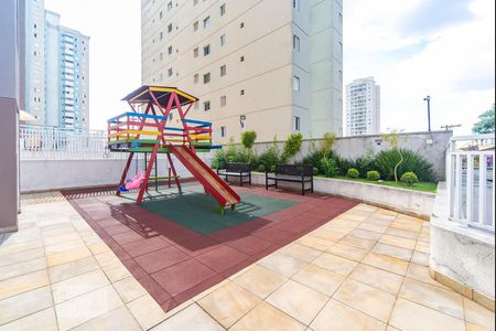 Apartamento à venda com 96m², 2 quartos e 3 vagas Apartamento à venda com 96m², 2 quartos e 3 vagasÁrea Comum - Playground
