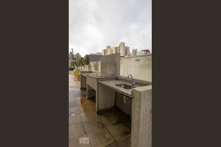 Apartamento à venda com 96m², 2 quartos e 3 vagas Apartamento à venda com 96m², 2 quartos e 3 vagasÁrea comum - Churrasqueira