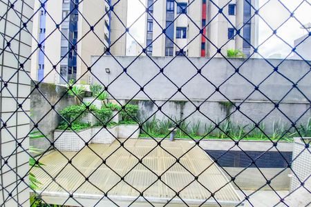 Apartamento à venda com 120m², 4 quartos e 4 vagas Apartamento à venda com 120m², 4 quartos e 4 vagasVista da Suíte 1