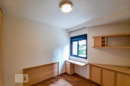 Apartamento à venda com 120m², 4 quartos e 4 vagas Apartamento à venda com 120m², 4 quartos e 4 vagasSuíte 1