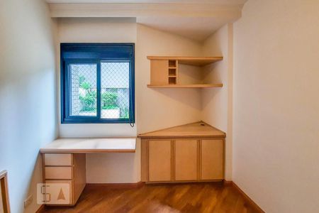 Apartamento à venda com 120m², 4 quartos e 4 vagas Apartamento à venda com 120m², 4 quartos e 4 vagasSuíte 1