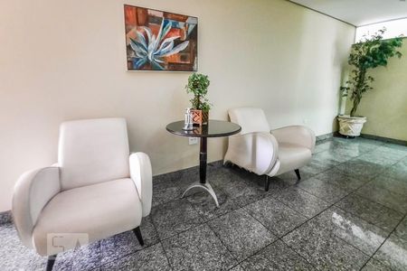 Apartamento à venda com 120m², 4 quartos e 4 vagas Apartamento à venda com 120m², 4 quartos e 4 vagasÁrea Comum