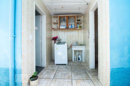 Casa à venda com 107m², 2 quartos e 2 vagasÁrea Externa - Lavanderia