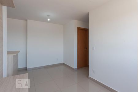 Sala de apartamento para alugar com 2 quartos, 44m² em Parque Industrial, Campinas