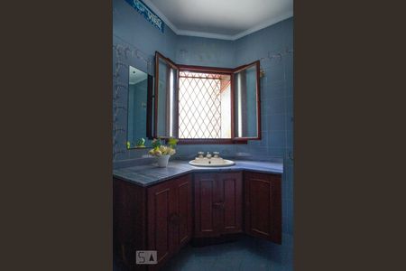 Casa à venda com 256m², 3 quartos e 3 vagas Casa à venda com 256m², 3 quartos e 3 vagassuíte 3