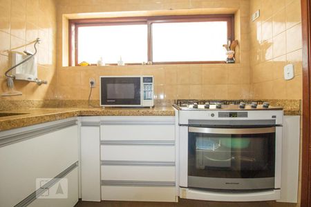 Casa à venda com 256m², 3 quartos e 3 vagas Casa à venda com 256m², 3 quartos e 3 vagasCozinha