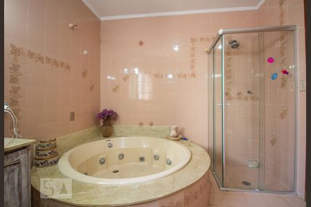 Casa à venda com 256m², 3 quartos e 3 vagas Casa à venda com 256m², 3 quartos e 3 vagasQuarto Suíte 1