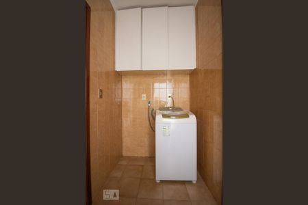 Casa à venda com 256m², 3 quartos e 3 vagas Casa à venda com 256m², 3 quartos e 3 vagasÁrea de Serviço