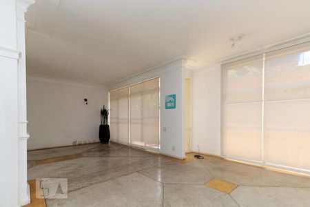 Sala de casa à venda com 6 quartos, 600m² em Vila Madalena, São Paulo