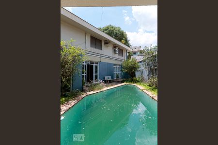 Casa à venda com 600m², 6 quartos e 6 vagasPiscina