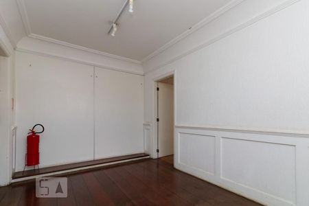 Casa à venda com 600m², 6 quartos e 6 vagasCopa