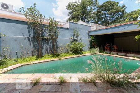 Casa à venda com 600m², 6 quartos e 6 vagasPiscina