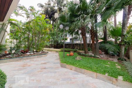 Apartamento à venda com 168m², 3 quartos e 2 vagas Apartamento à venda com 168m², 3 quartos e 2 vagasÁrea comum