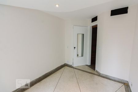 Quarto de apartamento para alugar com 1 quarto, 52m² em Perdizes, São Paulo