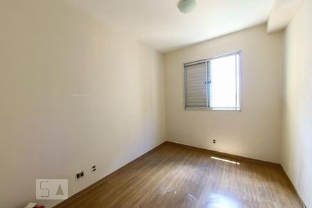 Quarto 1 de apartamento à venda com 2 quartos, 64m² em Picanço, Guarulhos