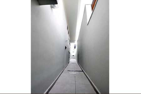 Corredor de kitnet/studio para alugar com 1 quarto, 20m² em Butantã, São Paulo