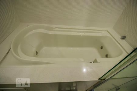 Casa para alugar com 480m², 3 quartos e 2 vagasBanheiro da Suíte 2