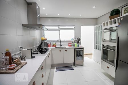 Casa para alugar com 480m², 3 quartos e 2 vagasCozinha