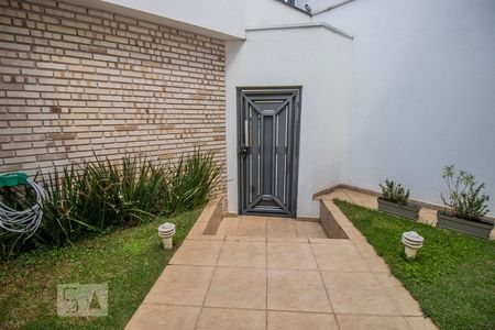 Casa para alugar com 480m², 3 quartos e 2 vagasEntrada