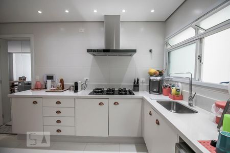 Casa para alugar com 480m², 3 quartos e 2 vagasCozinha