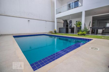 Casa para alugar com 480m², 3 quartos e 2 vagasÁrea Externa Piscina