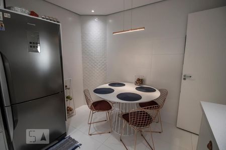 Casa para alugar com 480m², 3 quartos e 2 vagasCozinha