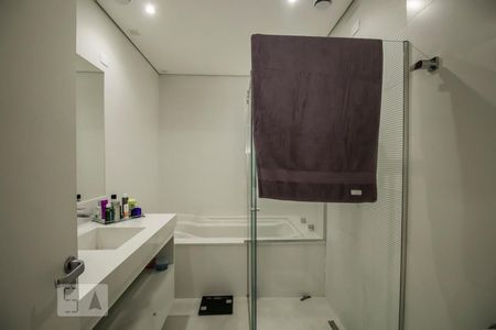 Casa para alugar com 480m², 3 quartos e 2 vagasBanheiro da Suíte 2