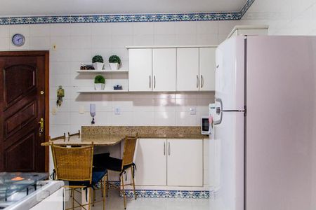 Apartamento à venda com 180m², 4 quartos e 3 vagasCozinha