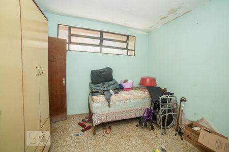 Casa à venda com 320m², 4 quartos e 4 vagas Casa à venda com 320m², 4 quartos e 4 vagasQuarto de Serviço