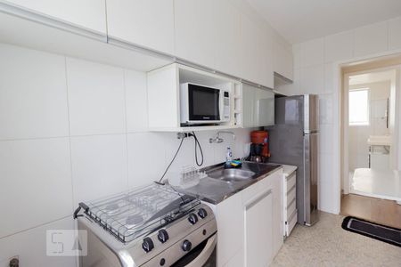 Apartamento à venda com 38m², 1 quarto e sem vaga Apartamento à venda com 38m², 1 quarto e sem vagaCozinha