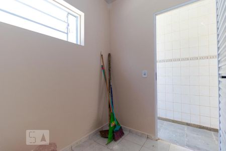 Casa à venda com 210m², 6 quartos e 4 vagas Casa à venda com 210m², 6 quartos e 4 vagasQuarto de Serviço