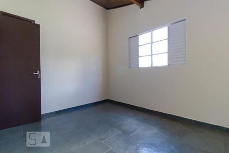 Casa à venda com 210m², 6 quartos e 4 vagas Casa à venda com 210m², 6 quartos e 4 vagasQuarto 04