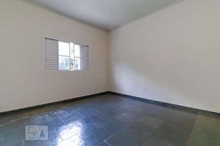 Casa à venda com 210m², 6 quartos e 4 vagas Casa à venda com 210m², 6 quartos e 4 vagasSuíte