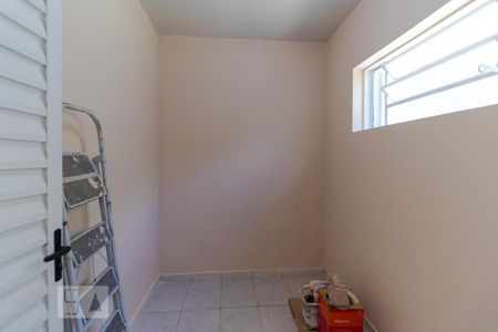 Casa à venda com 210m², 6 quartos e 4 vagas Casa à venda com 210m², 6 quartos e 4 vagasQuarto de Serviço