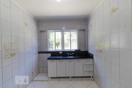 Casa à venda com 210m², 6 quartos e 4 vagas Casa à venda com 210m², 6 quartos e 4 vagasCozinha