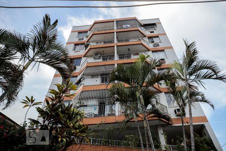 Apartamento à venda com 129m², 3 quartos e 1 vagaFachada